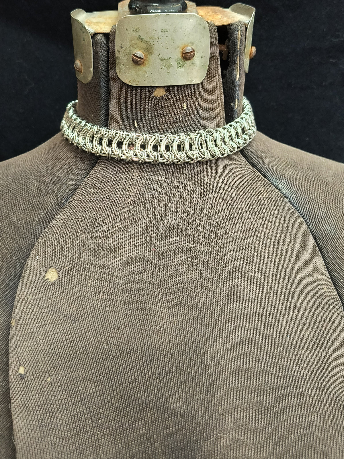 Nyx Choker