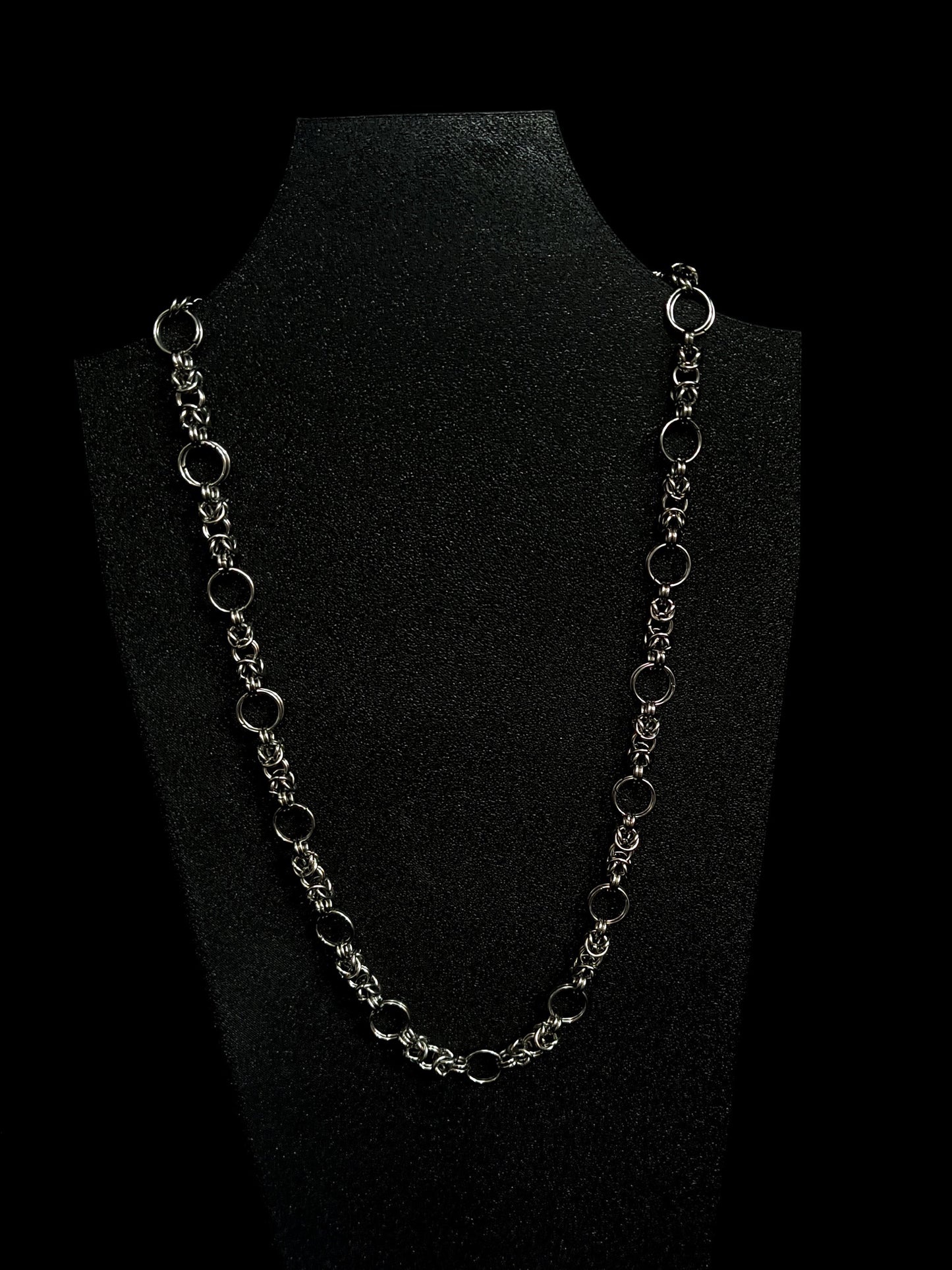 Viola Necklace