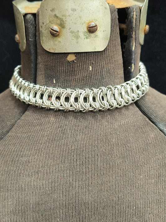 Nyx Choker