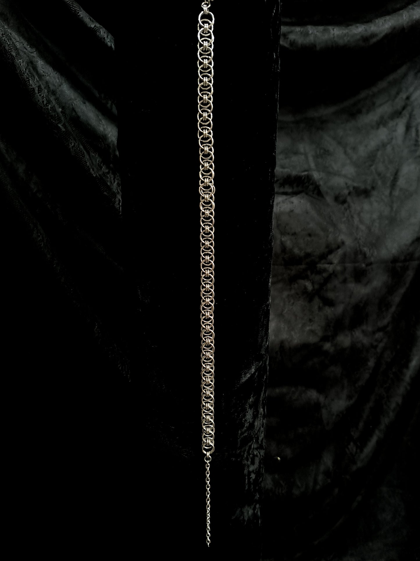 Freyja choker