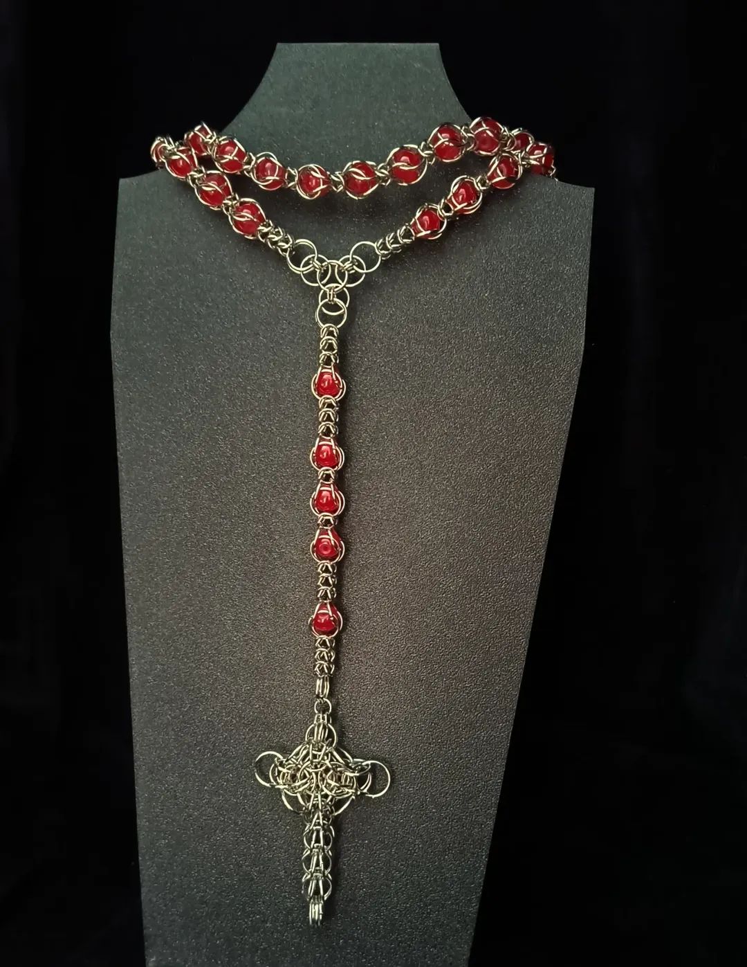 Joan Captive Bead Rosary