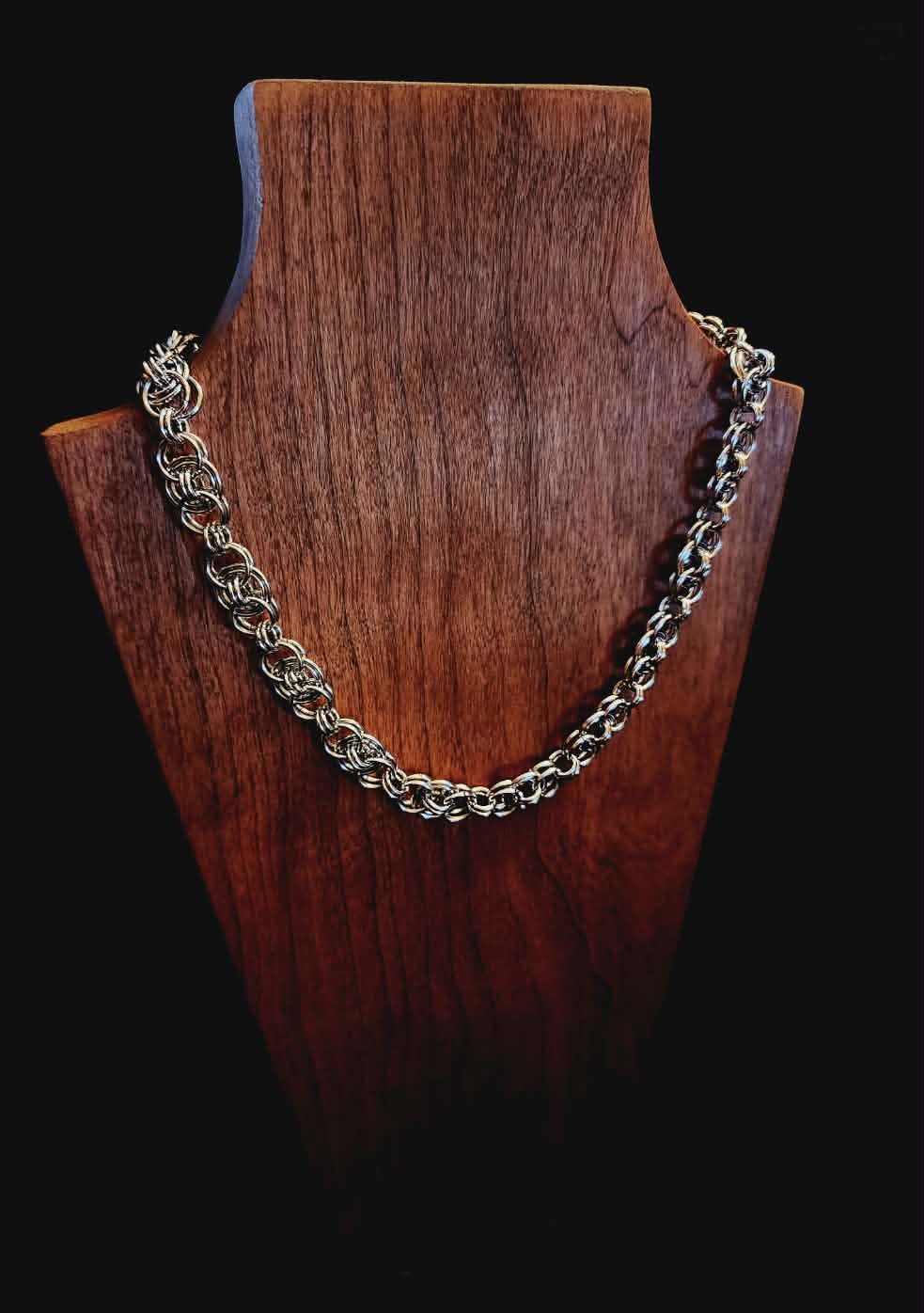Juliette Choker