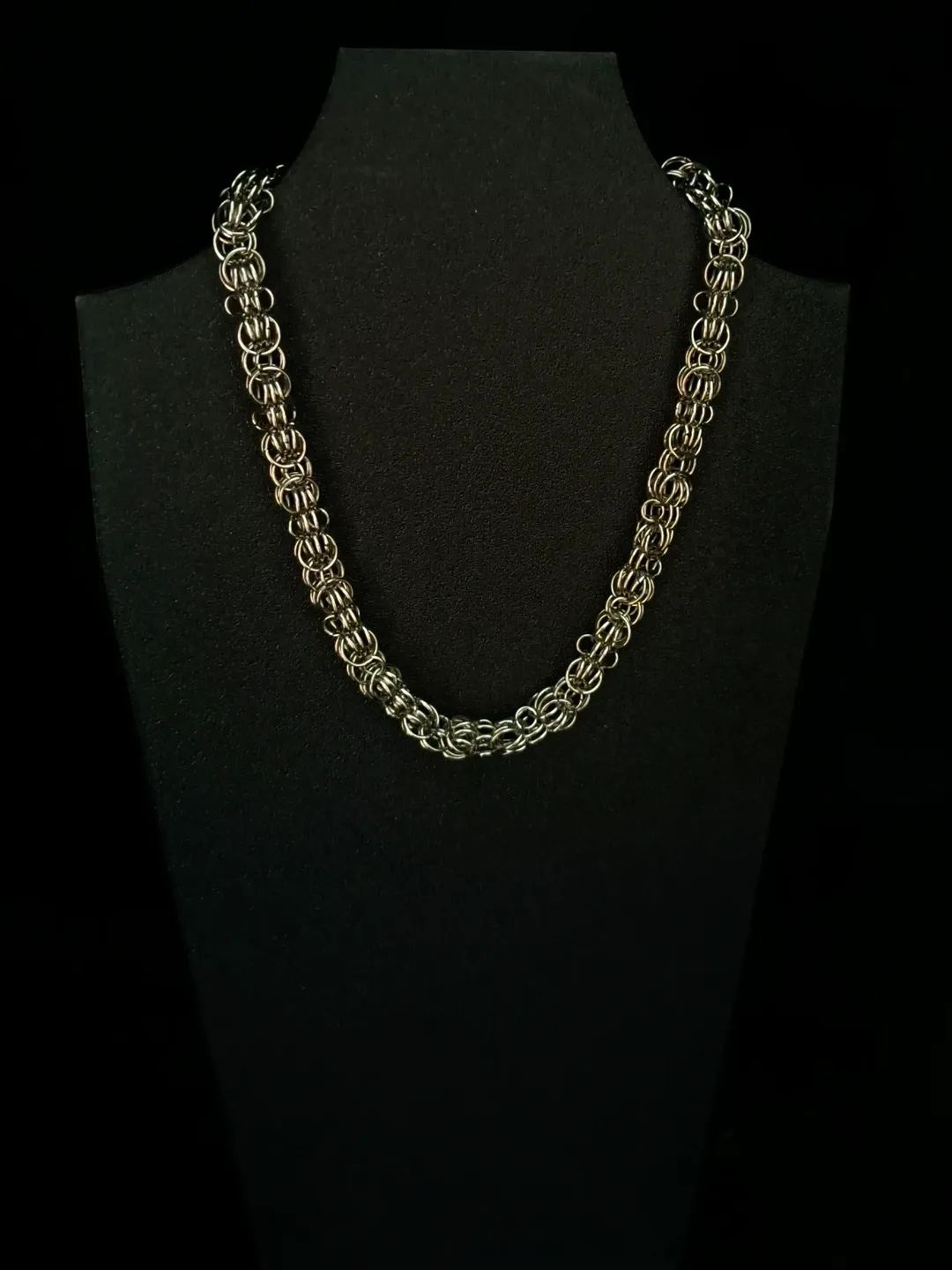 Anne Choker