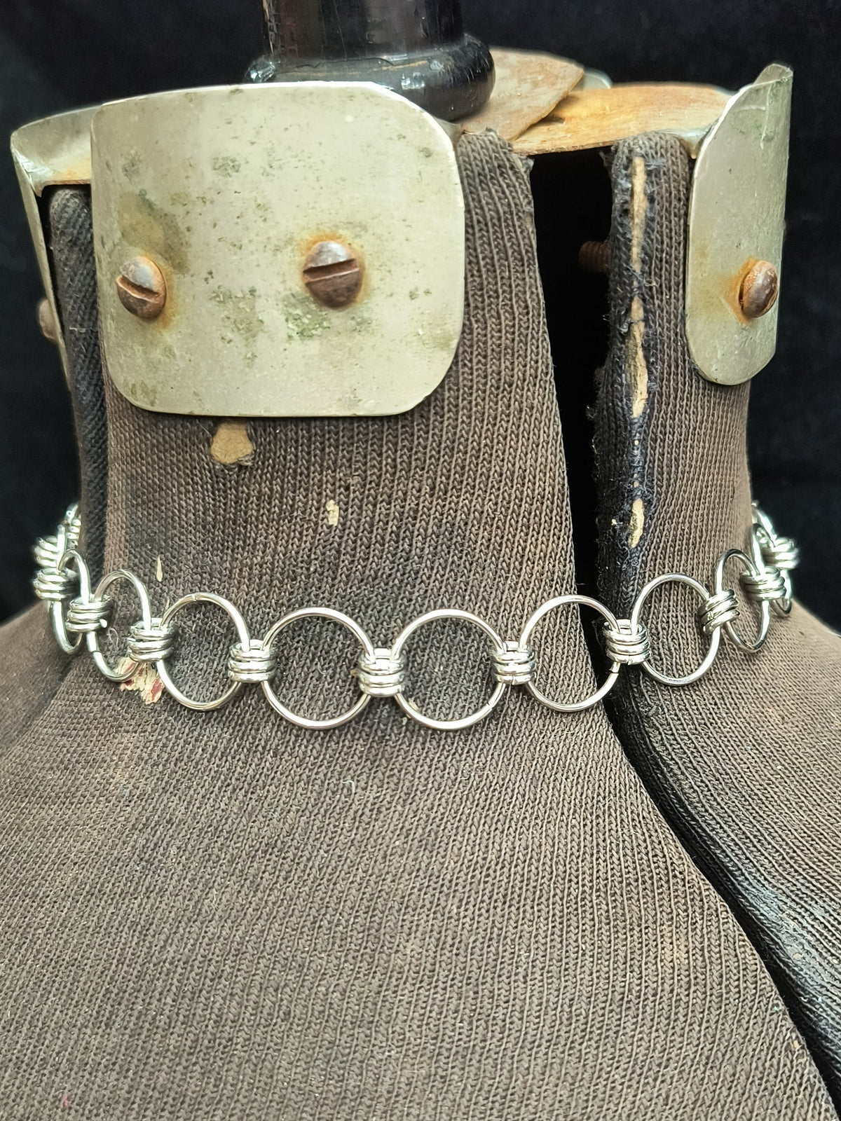 Elenore Choker